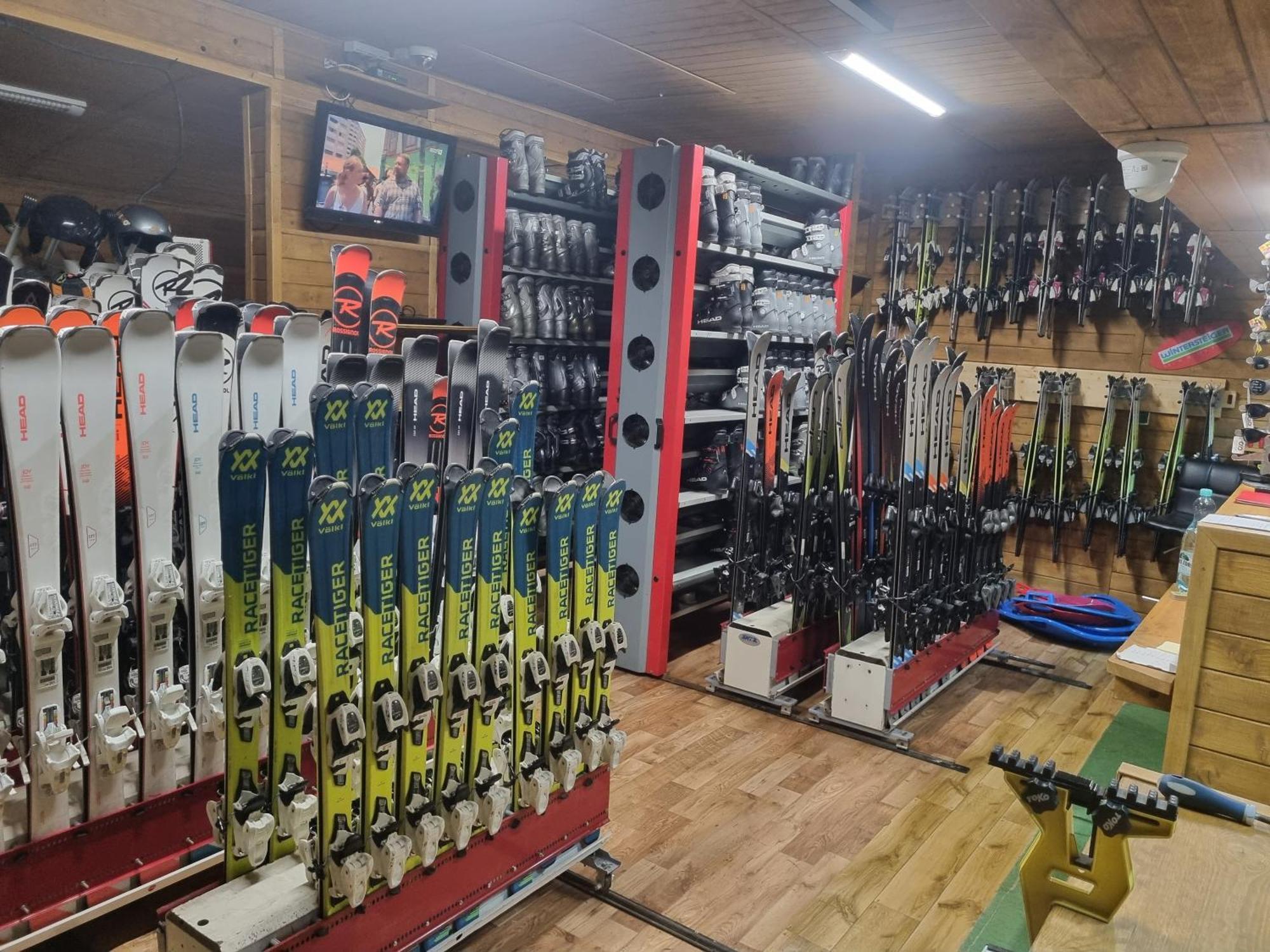 Apartament Elbrus Czyrna Szczyrk Wypozyczalnia Rowerow E-Bike Czyrna Szkola Narciarska & Wypozyczalnia Ski Serwis Buitenkant foto
